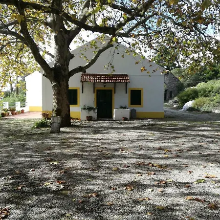 Holiday home Montejunto - Casa Do Platano